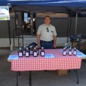 Waukesha Farmers' Market 06-27-2015-2